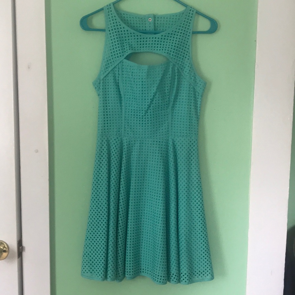 Guess dress with pockets
